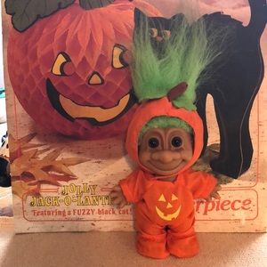 Vintage pumpkin kid trick-or-treat Russ troll